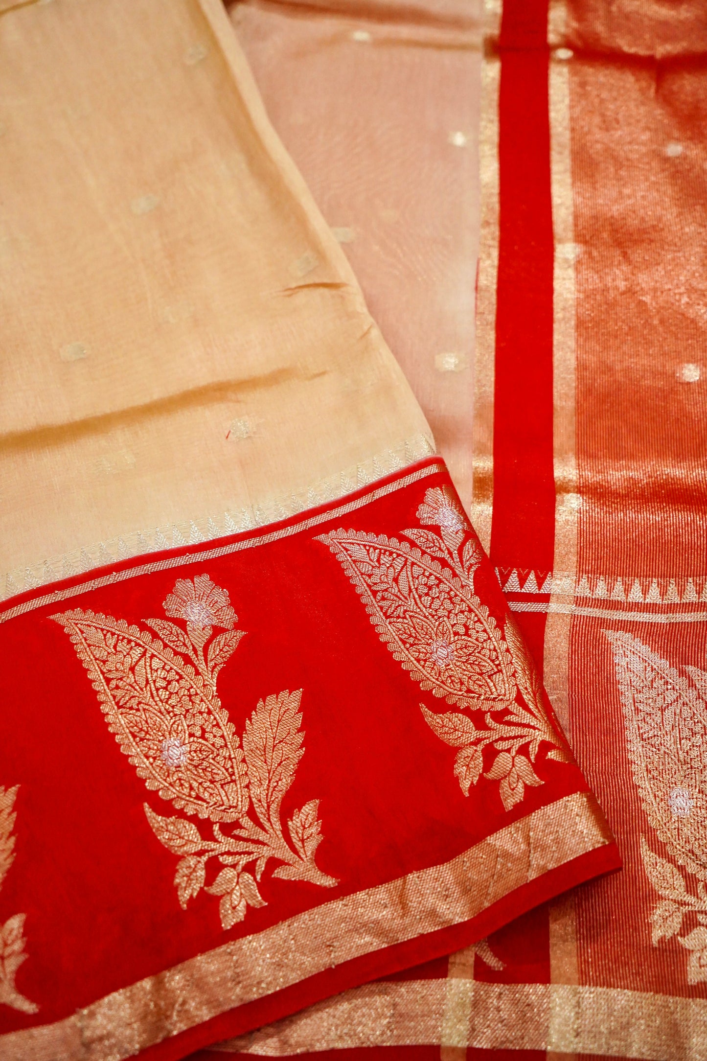 Banarasi Pulp Silk Saree in Beige with Red Border