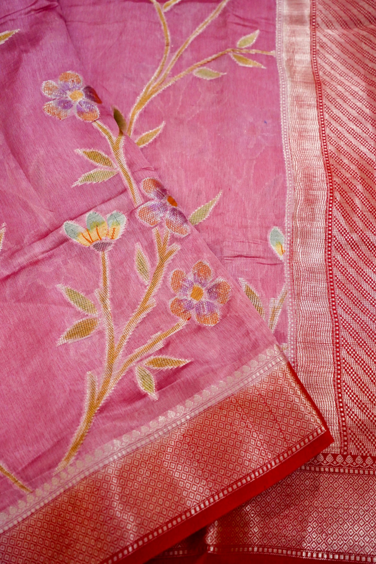 Elegant Pink Pure Viscose Hand-Brush-Dyed Banarasi Saree