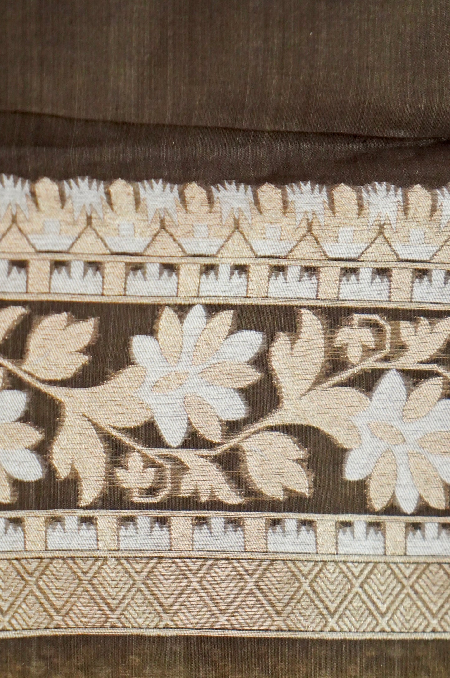 Stunning Dark Green Banarasi Fine Cotton Saree