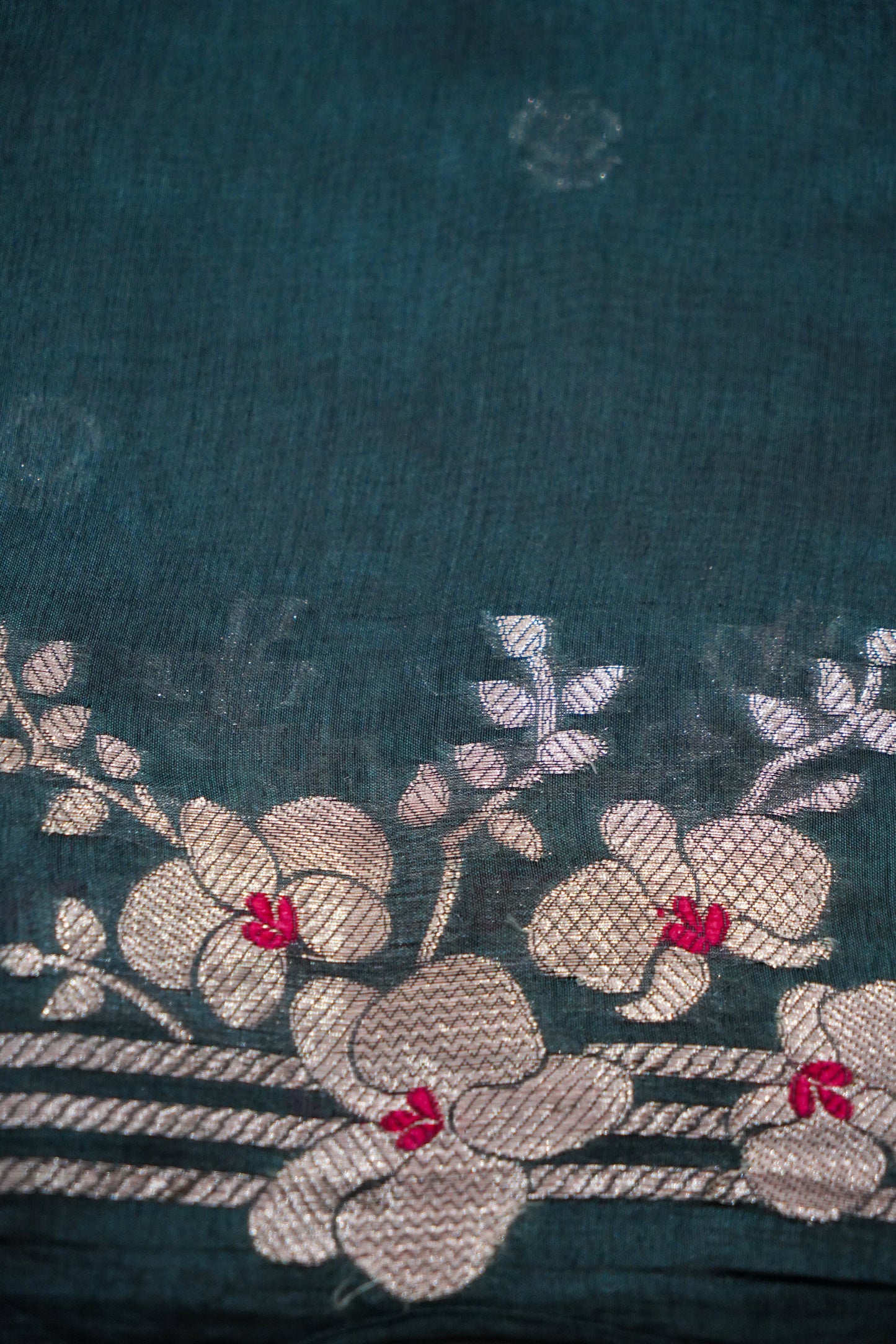 Radiant Dark Green Pure Raw Mango Silk Saree