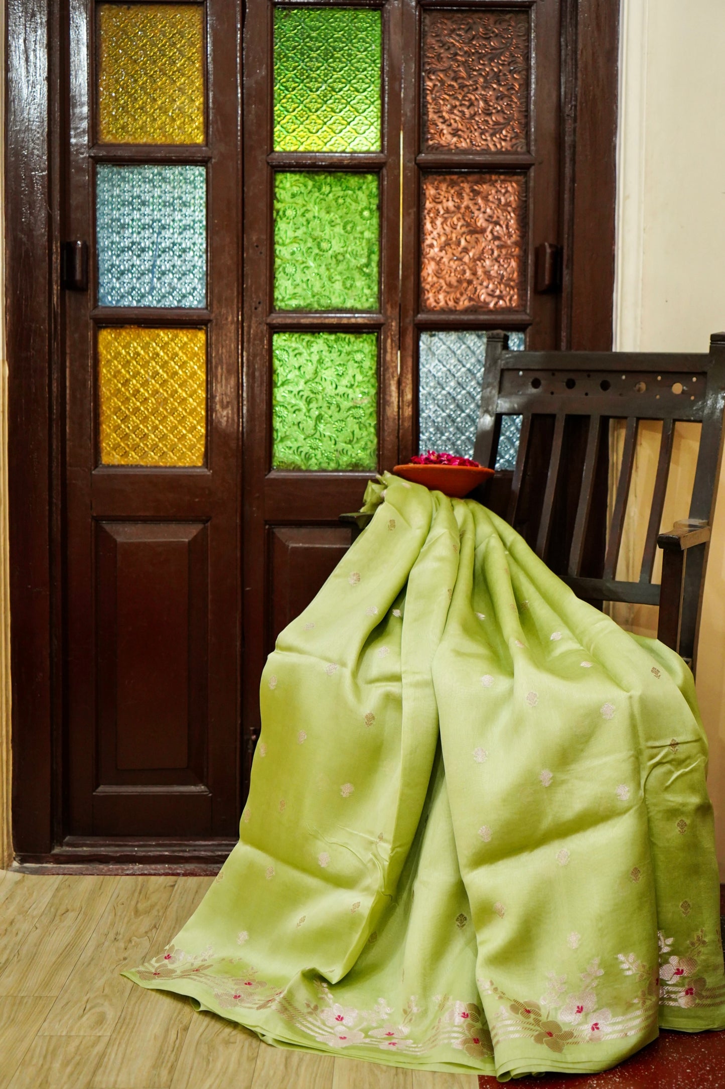 Radiant Green Raw Mango Silk Saree