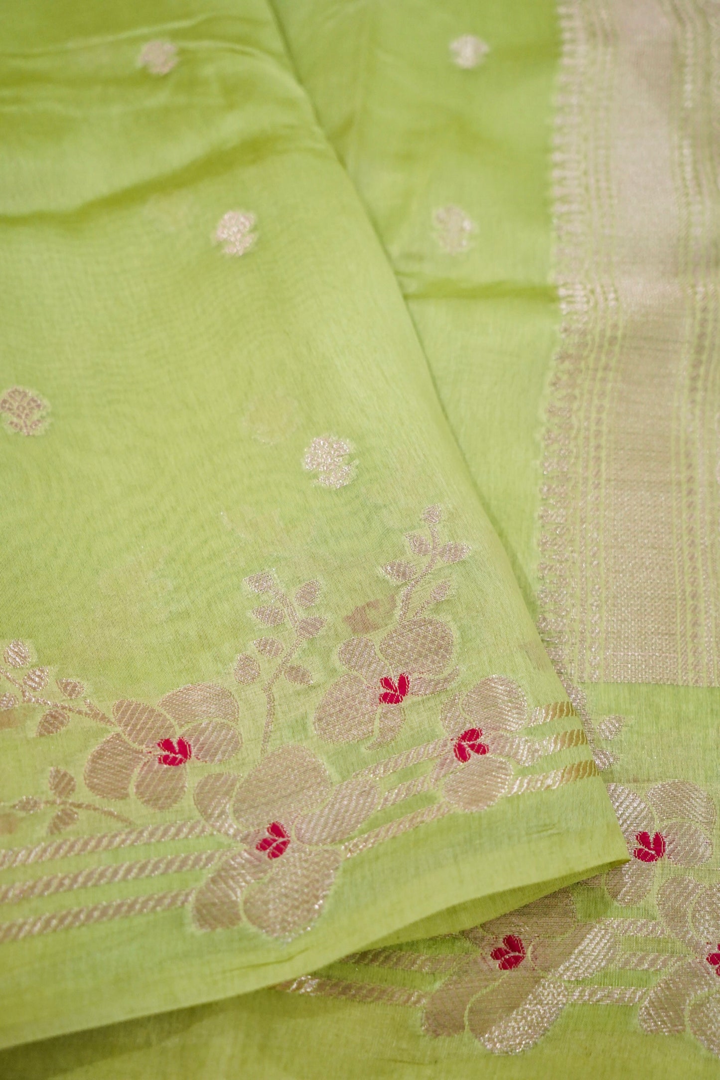 Radiant Green Raw Mango Silk Saree
