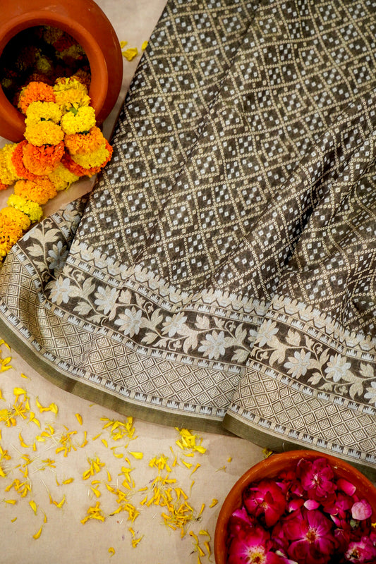 Stunning Dark Green Banarasi Fine Cotton Saree